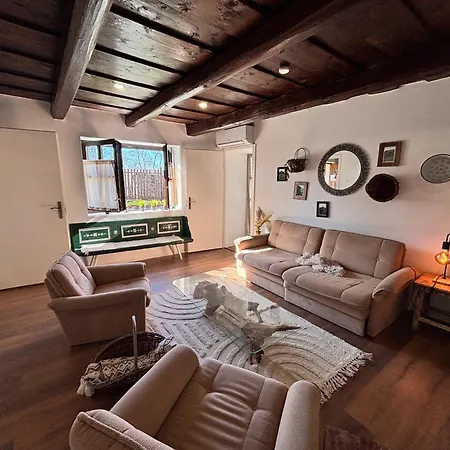 Dandelion Vintage Vakantiehuis *
